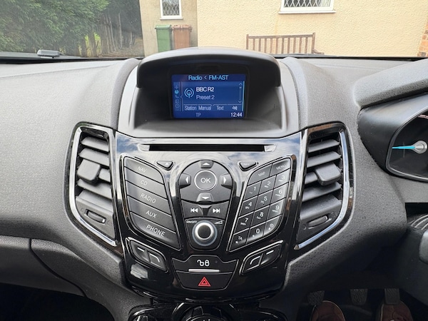 Used Ford Fiesta 2017 for sale - 76214529: Photo 18
