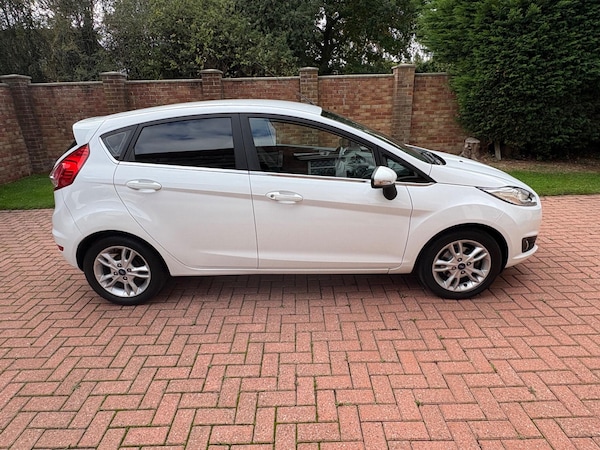 Used Ford Fiesta 2017 for sale - 76214529: Photo 7