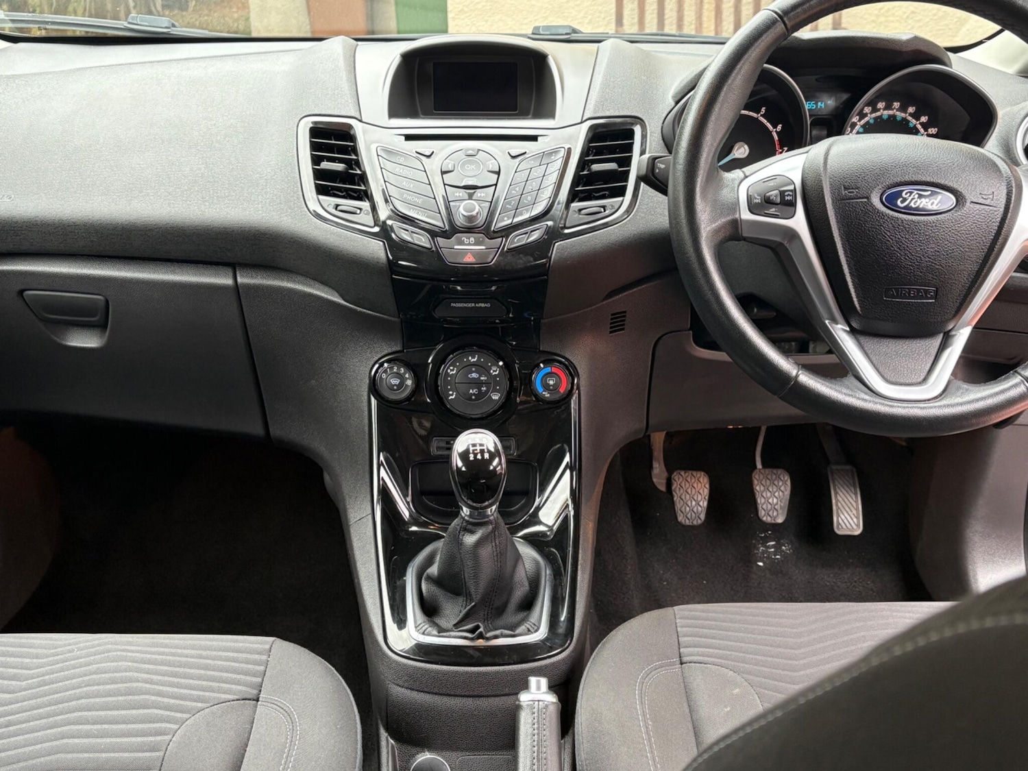 Used Ford Fiesta 2017 for sale - 76597135: Photo 9