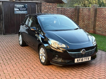 Vauxhall - Corsa