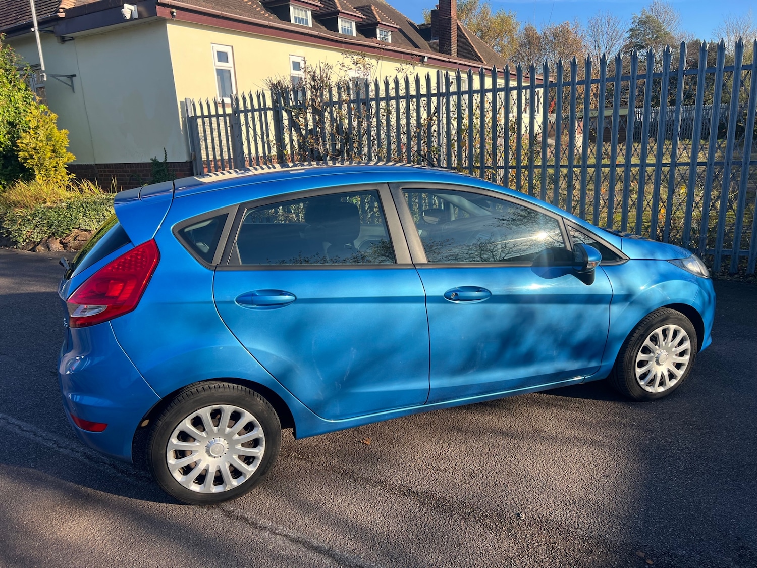 Used Ford Fiesta 2012 for sale - 77118682: Photo 4
