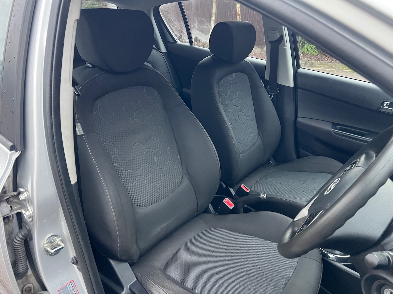 Used Hyundai i20 2011 for sale - 77186402: Photo 17