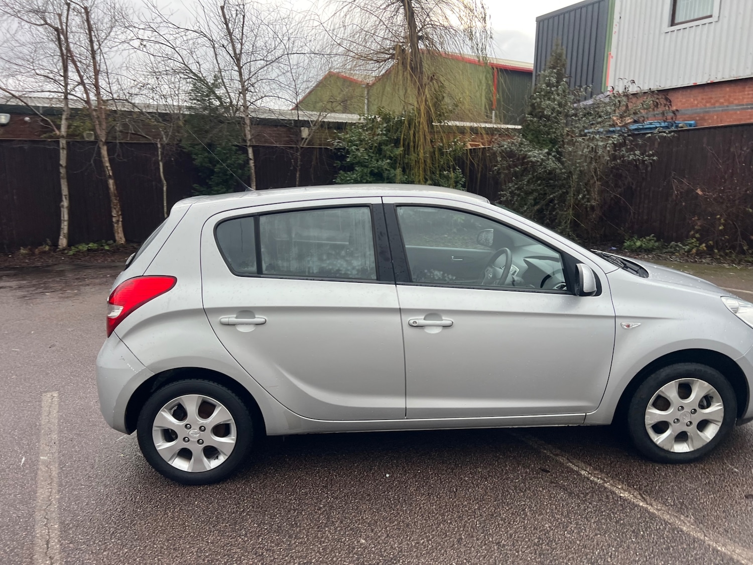 Used Hyundai i20 2011 for sale - 77186402: Photo 4