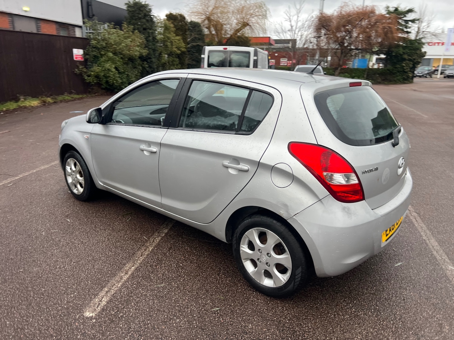 Used Hyundai i20 2011 for sale - 77186402: Photo 9