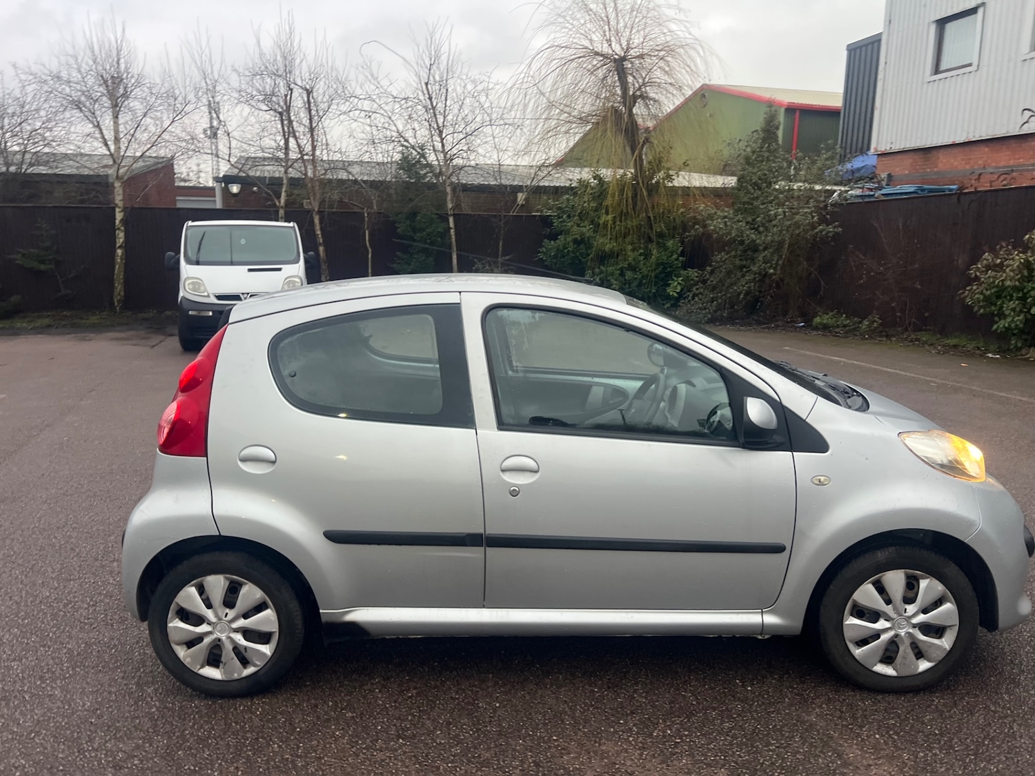Used Peugeot 107 2008 for sale - 77607280: Photo 4
