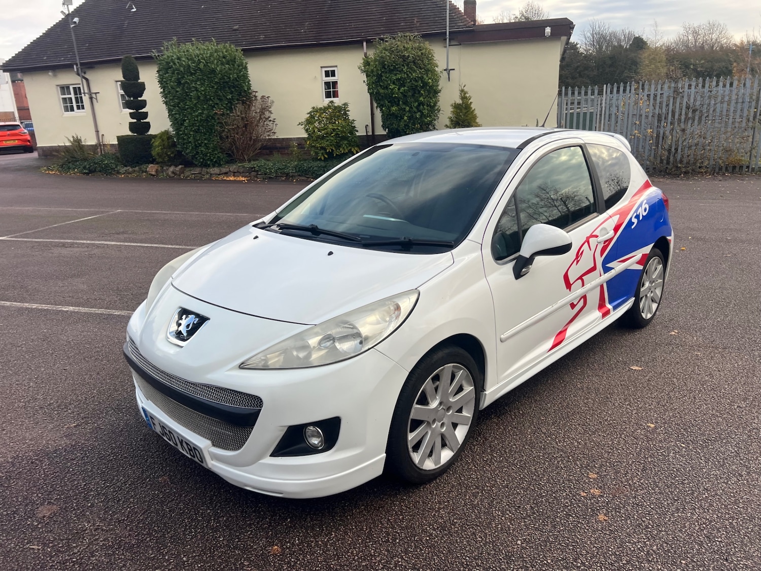 Used Peugeot 207 2010 for sale - 77118501: Photo 16