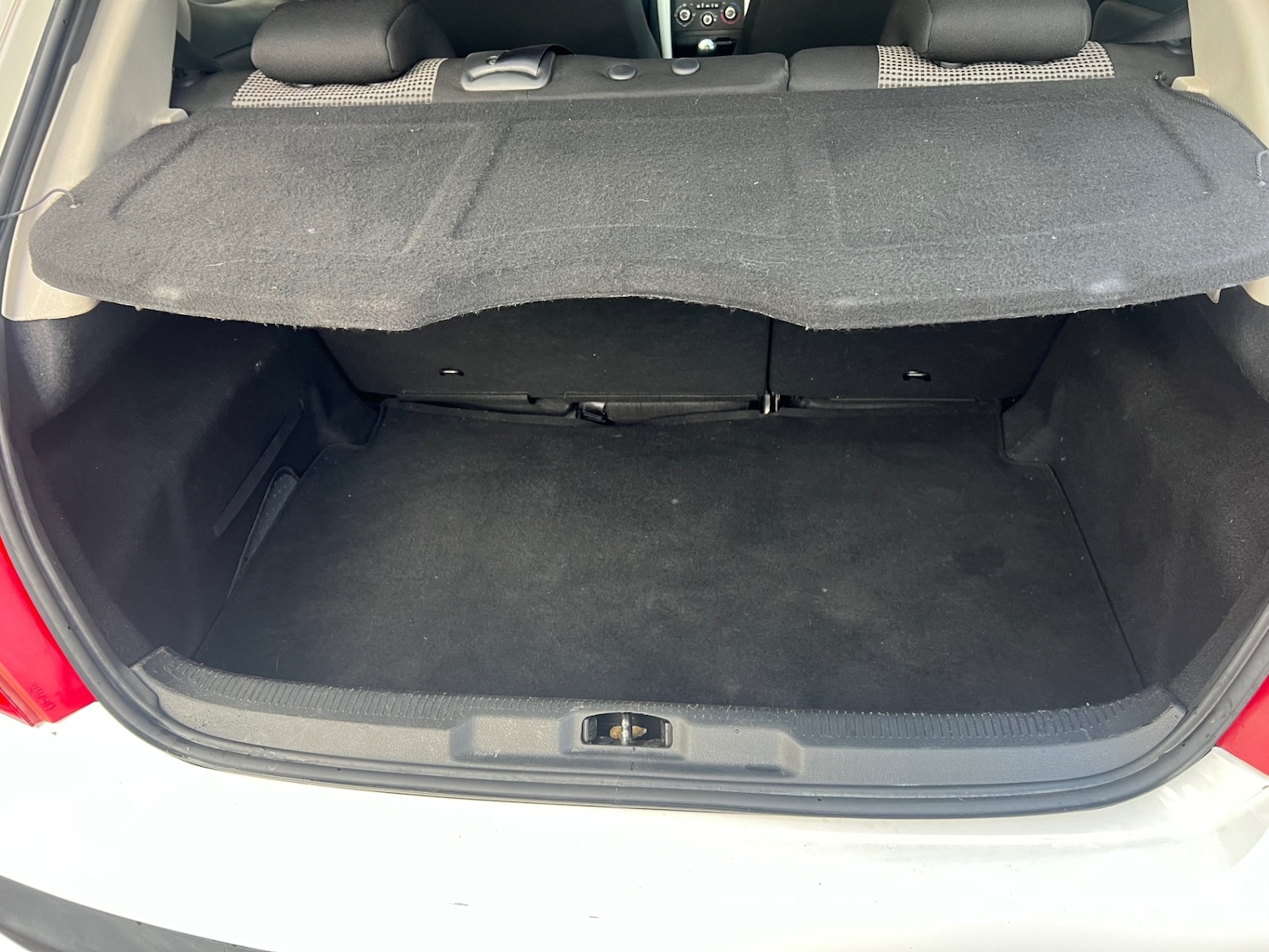 Used Peugeot 207 2010 for sale - 77118501: Photo 20