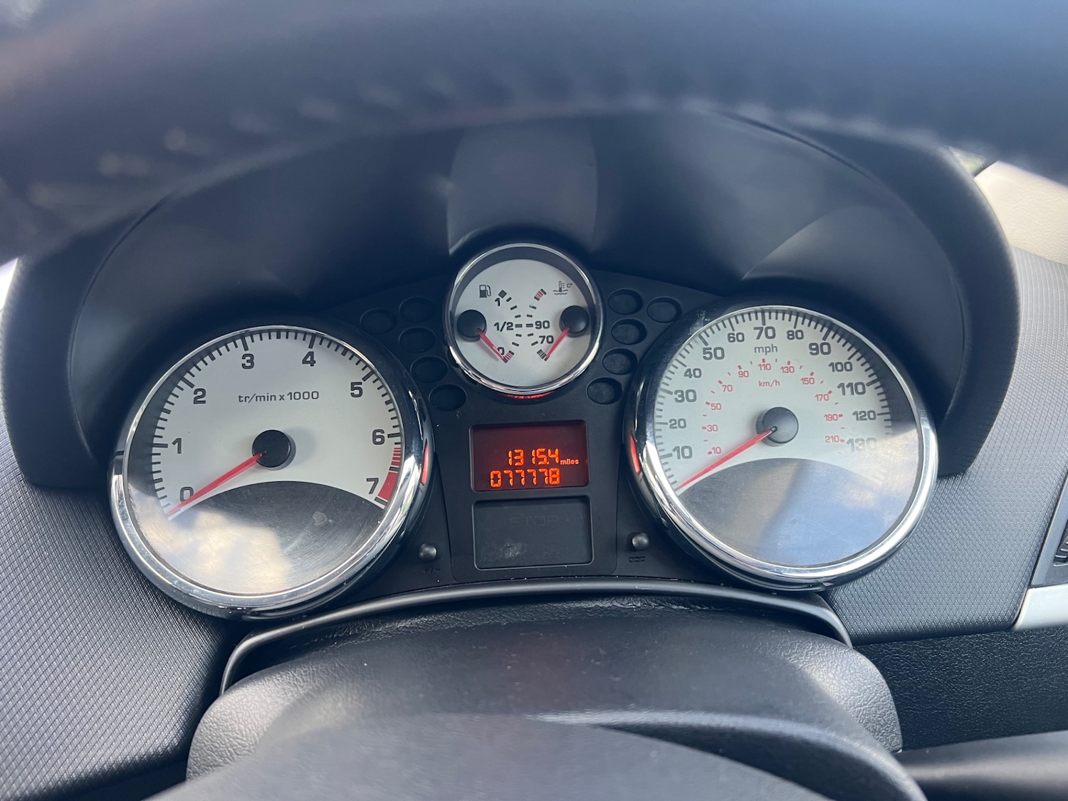 Used Peugeot 207 2010 for sale - 77118501: Photo 24