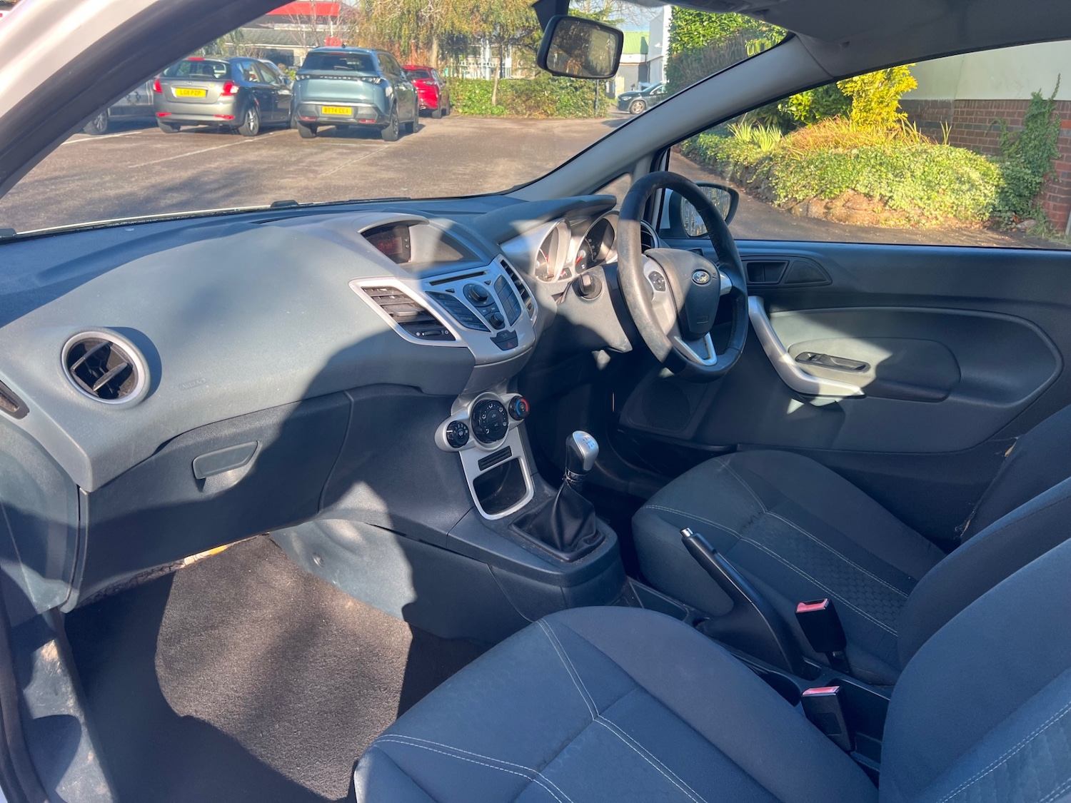 Used Ford Fiesta 2010 for sale - 77118685: Photo 10