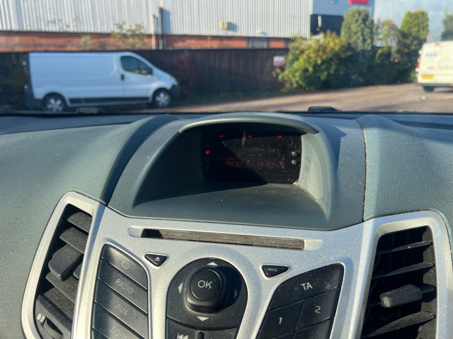 Used Ford Fiesta 2010 for sale - 77118685: Photo 13