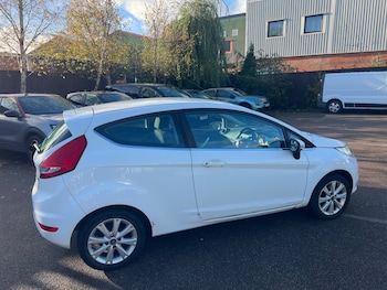 Used Ford Fiesta 2010 for sale - 77118685: Photo