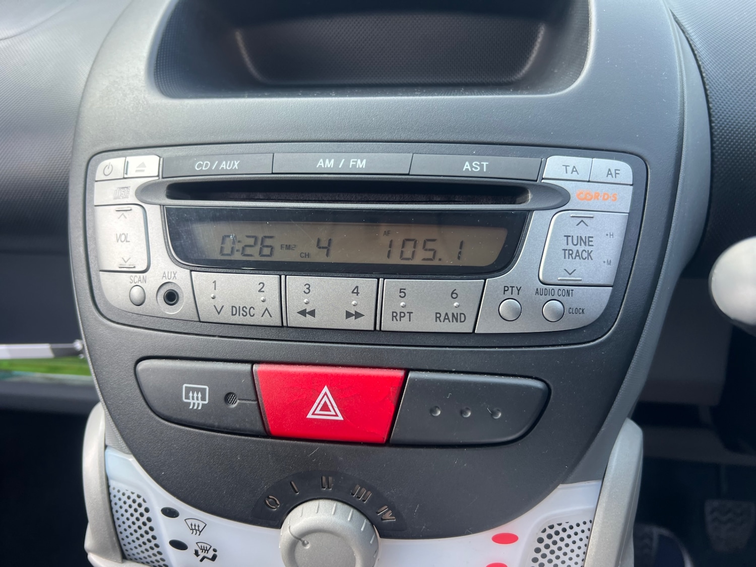 Used Peugeot 107 2009 for sale - 77118345: Photo 14