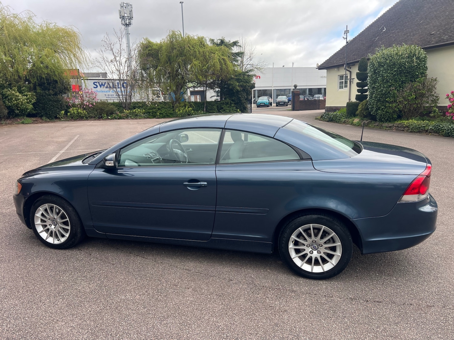 Used Volvo C70 2007 for sale - 78121808: Photo 2