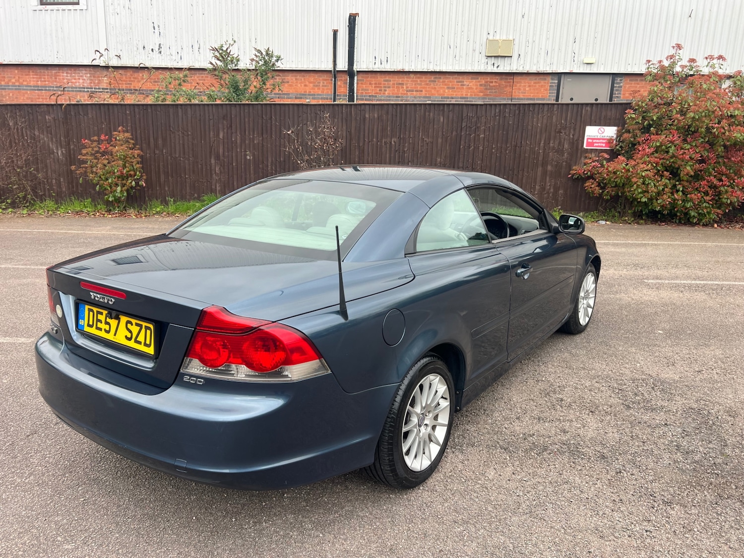 Used Volvo C70 2007 for sale - 78121808: Photo 4