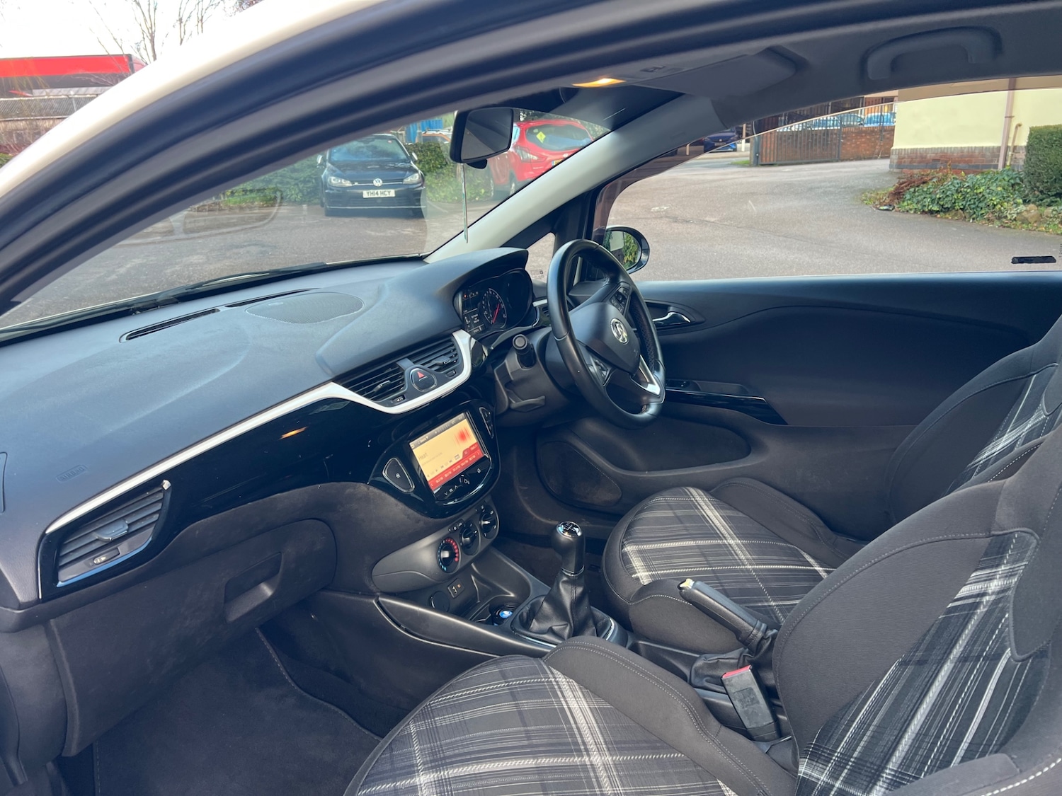 Used Vauxhall Corsa 2015 for sale - 77241100: Photo 19