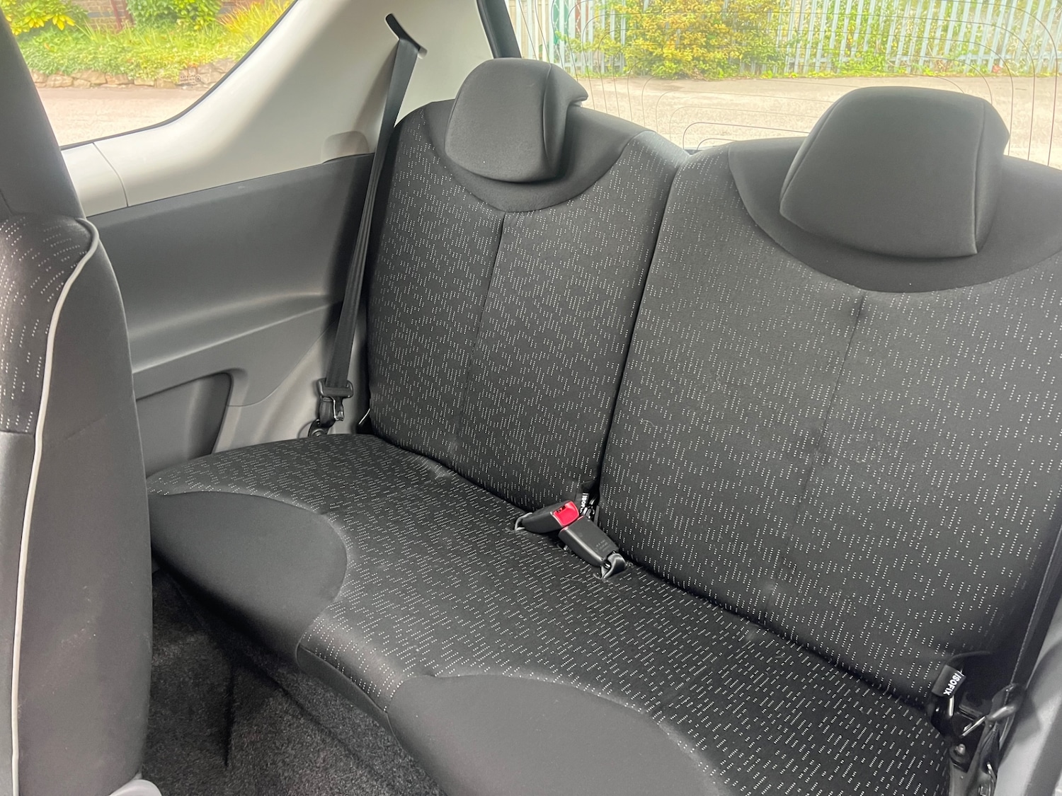 Used Peugeot 107 2010 for sale - 77118340: Photo 18