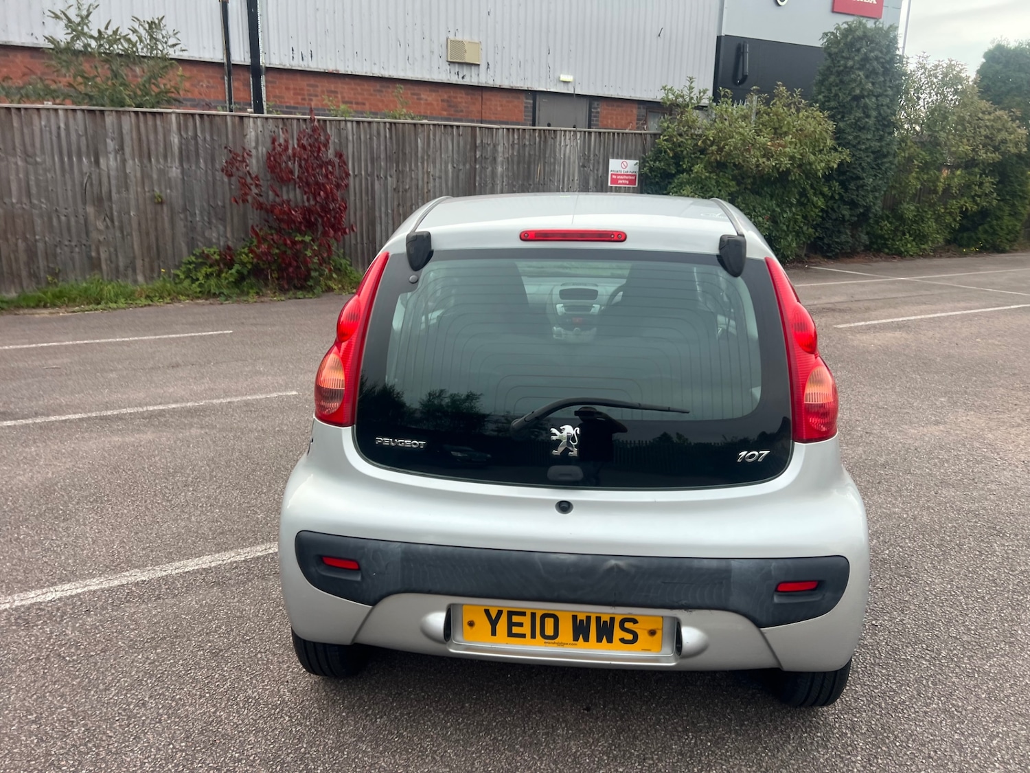 Used Peugeot 107 2010 for sale - 77118340: Photo 8