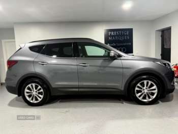 Used Hyundai Santa Fe 2017 for sale - 74959502: Photo