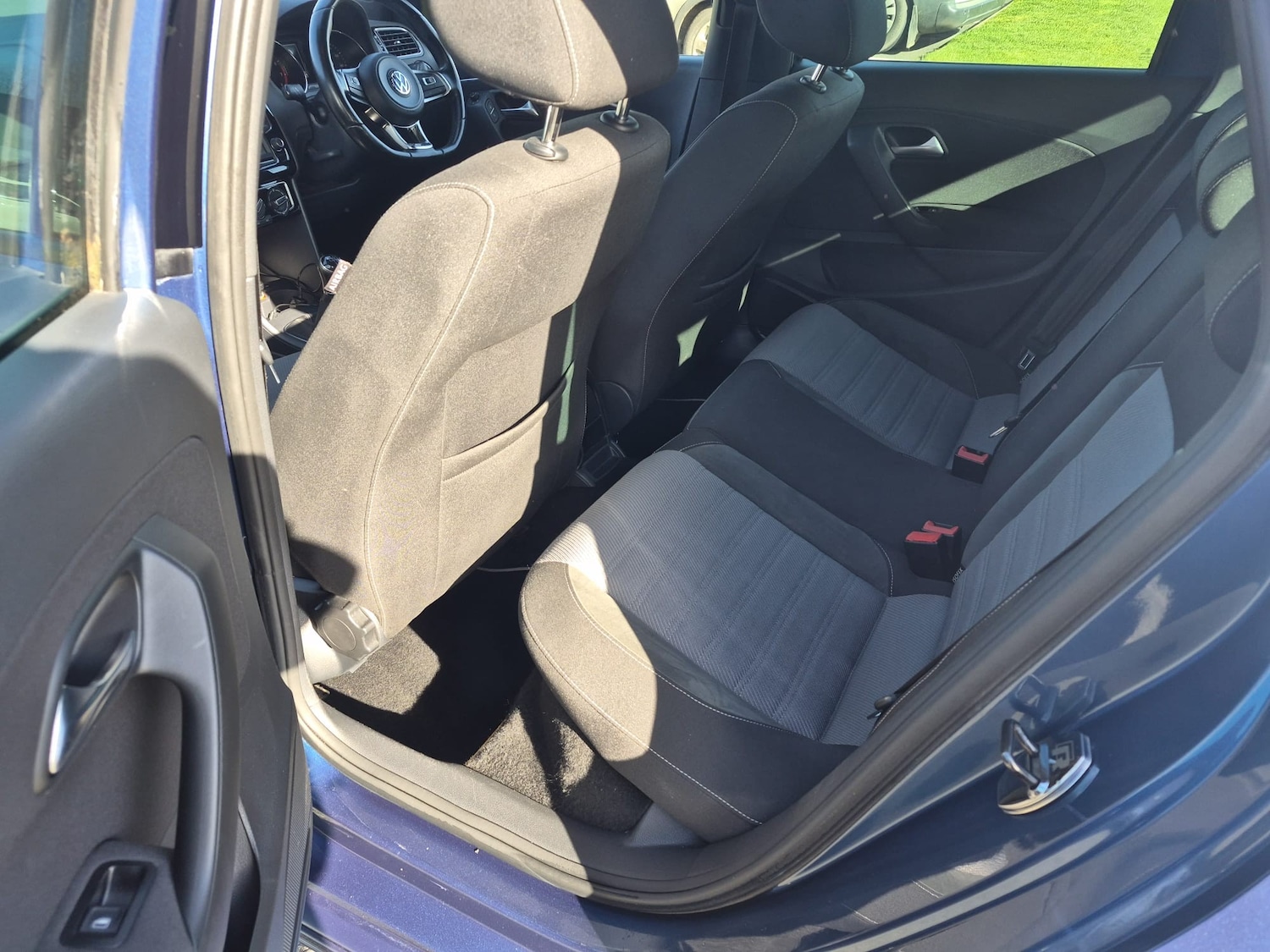 Used Volkswagen Polo 2015 for sale - 77733450: Photo 24