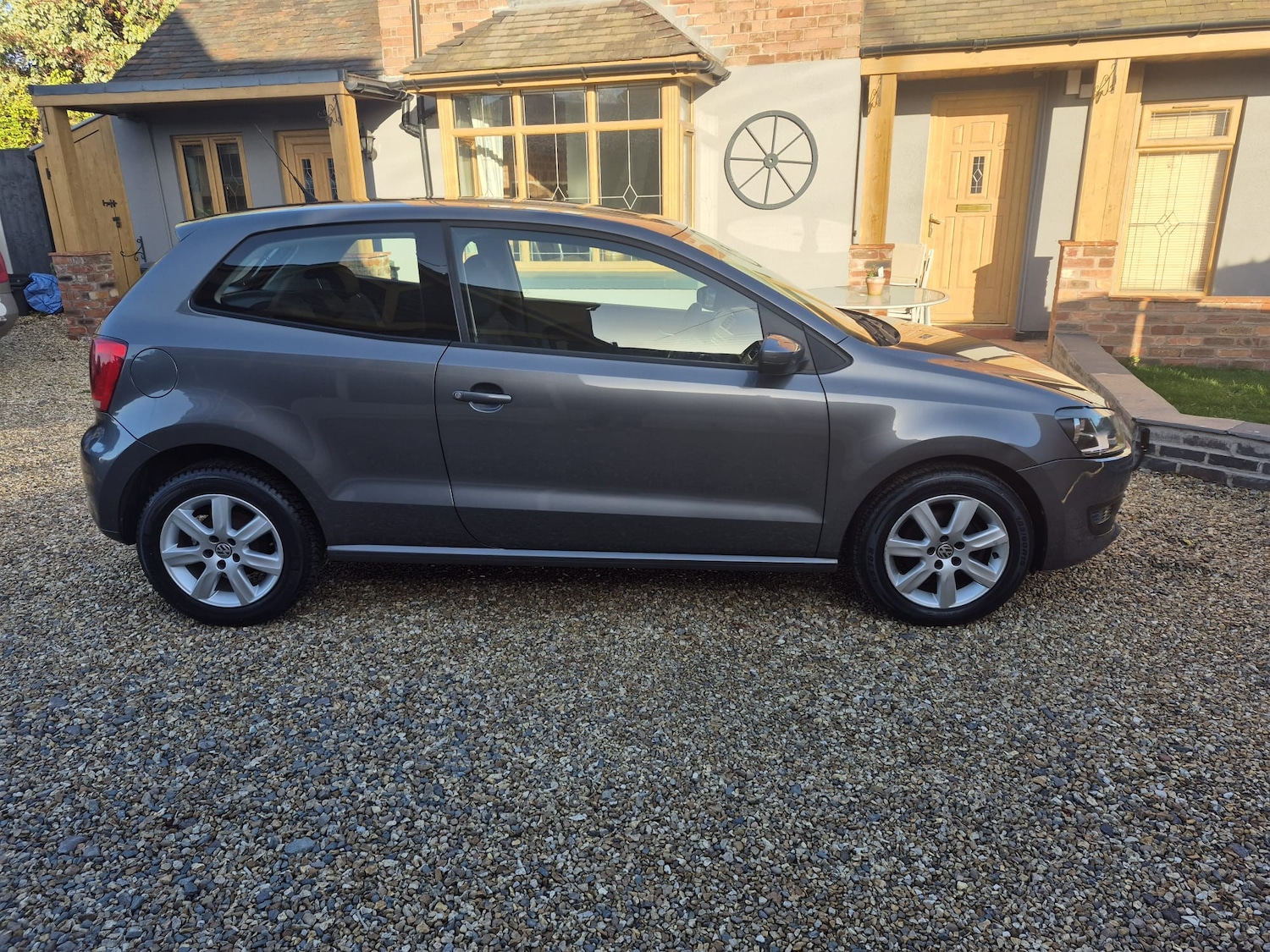 Used Volkswagen Polo 2010 for sale - 76625704: Photo 13