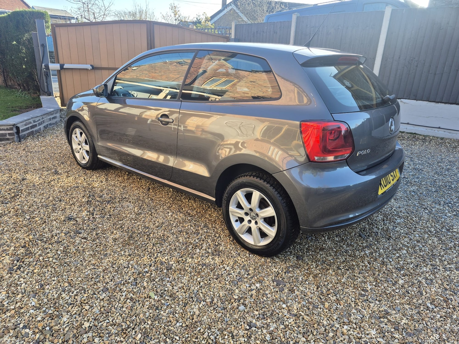 Used Volkswagen Polo 2010 for sale - 76625704: Photo 8