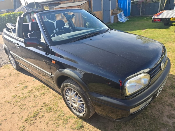 Used Volkswagen Golf 1997 for sale - 76057814: Photo 1
