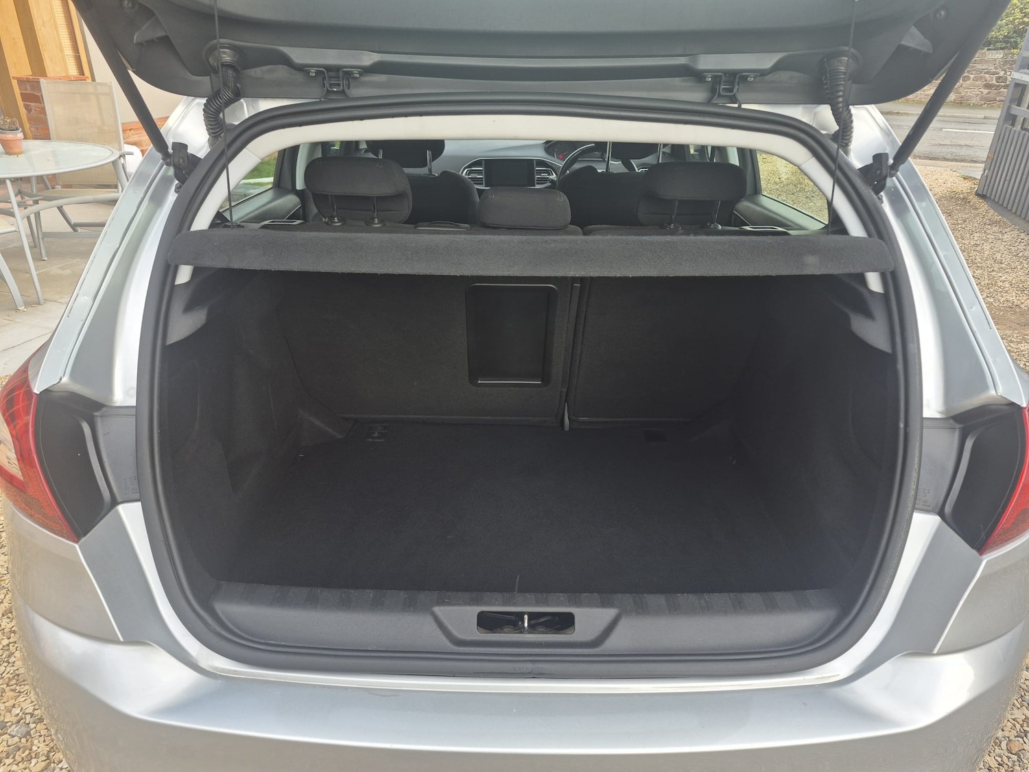 Used Peugeot 308 2015 for sale - 76466247: Photo 19