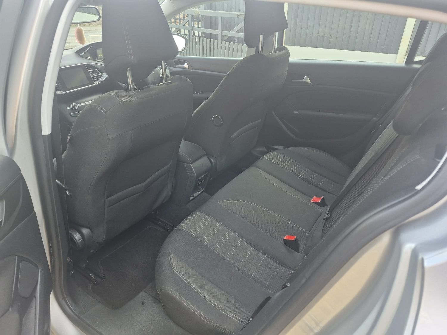 Used Peugeot 308 2015 for sale - 76466247: Photo 20