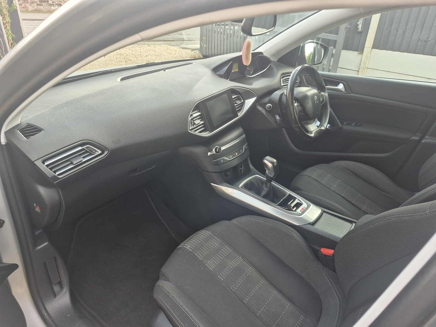 Used Peugeot 308 2015 for sale - 76466247: Photo 21