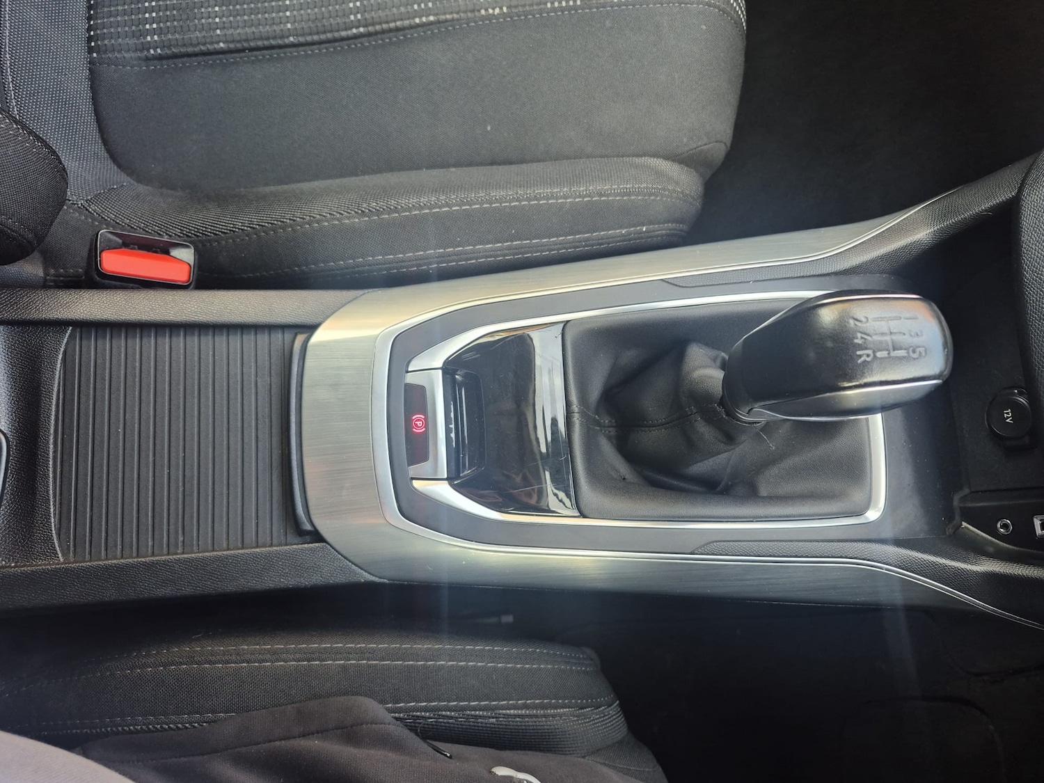 Used Peugeot 308 2015 for sale - 76466247: Photo 29