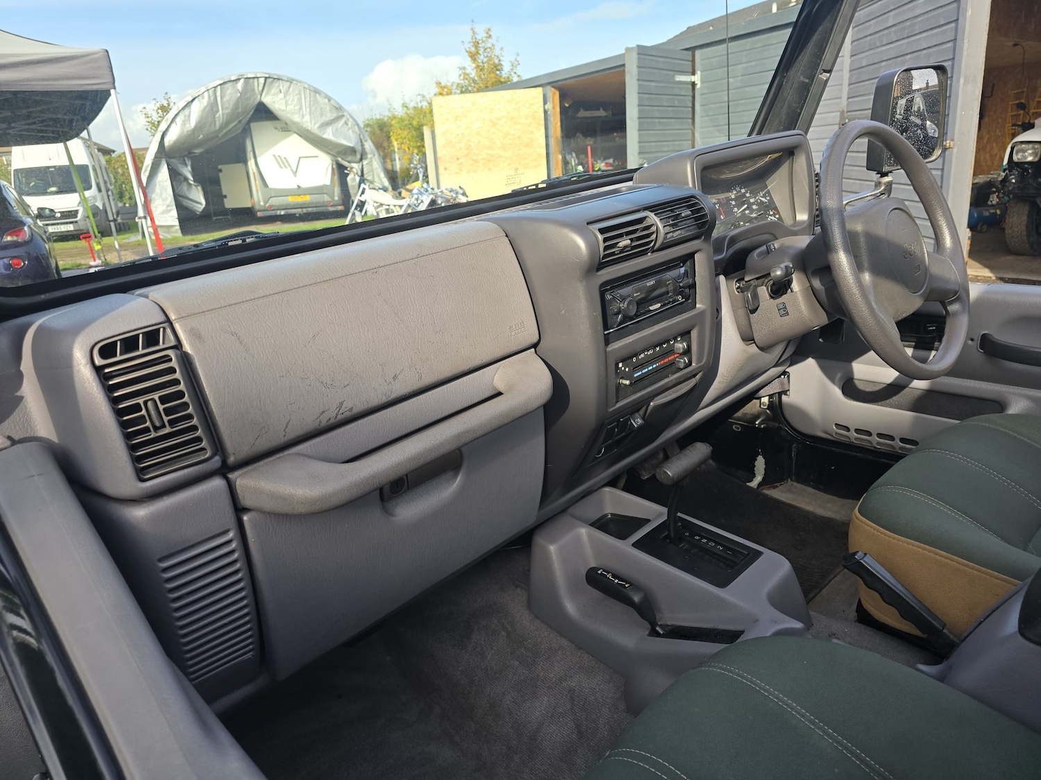 Used Jeep Wrangler 2017 for sale - 76412661: Photo 10