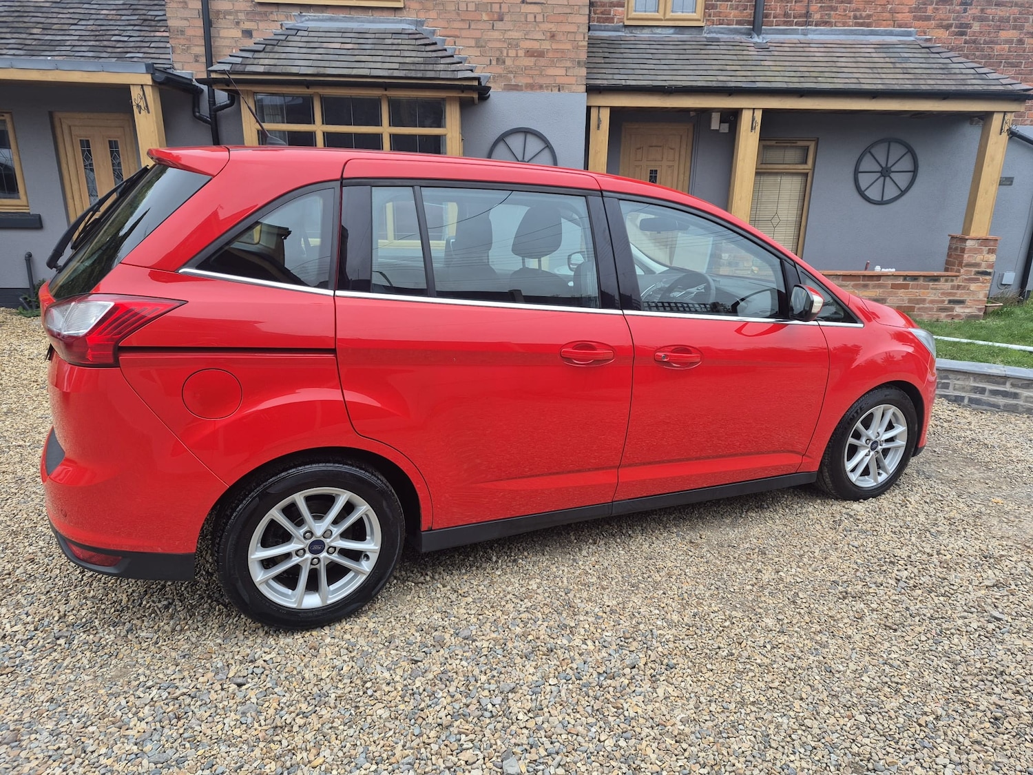 Used Ford Grand C-Max 2016 for sale - 77323900: Photo 12