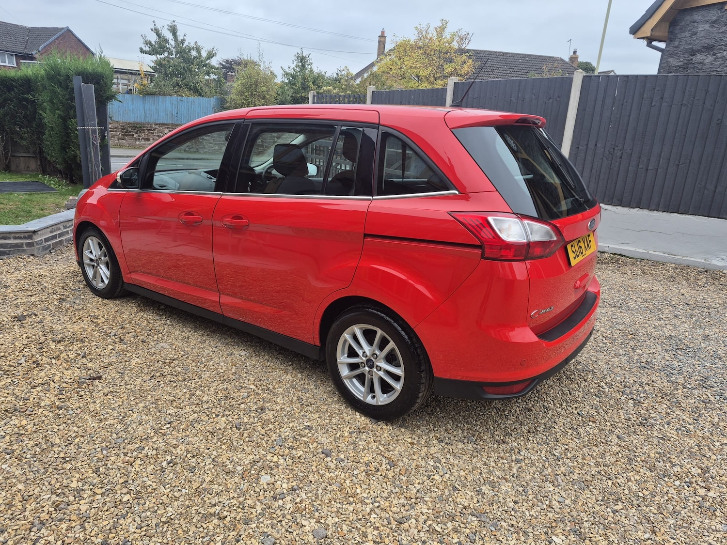 Used Ford Grand C-Max 2016 for sale - 77323900: Photo 5