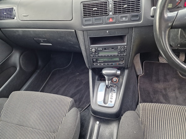 Used Volkswagen Golf 1999 for sale - 76057818: Photo 11