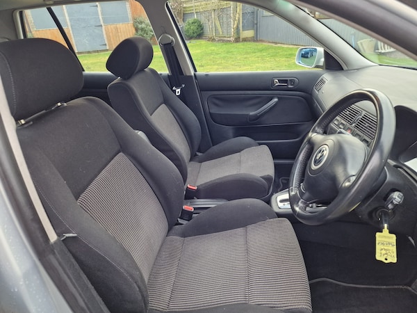 Used Volkswagen Golf 1999 for sale - 76057818: Photo 9