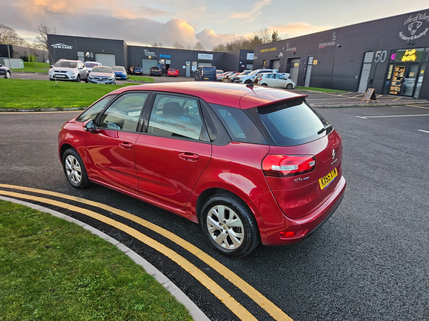 Used Citroen C4 Picasso 2015 for sale - 77006530: Photo 7
