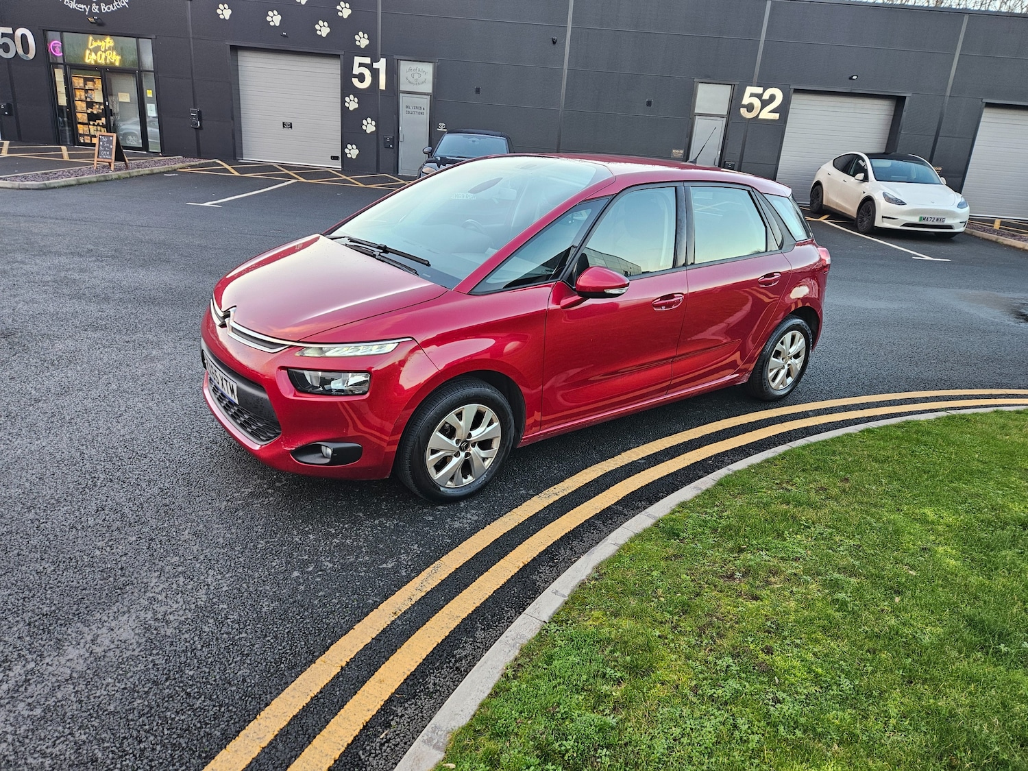 Used Citroen C4 Picasso 2015 for sale - 77006530: Photo 8