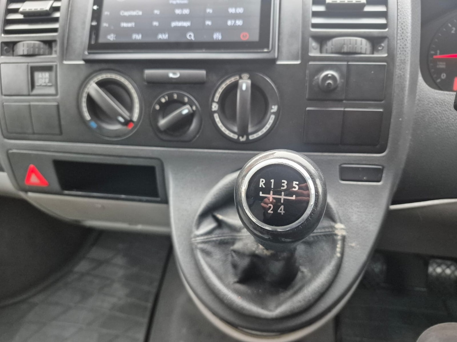 Used Volkswagen Transporter 2008 for sale - 76919109: Photo 25