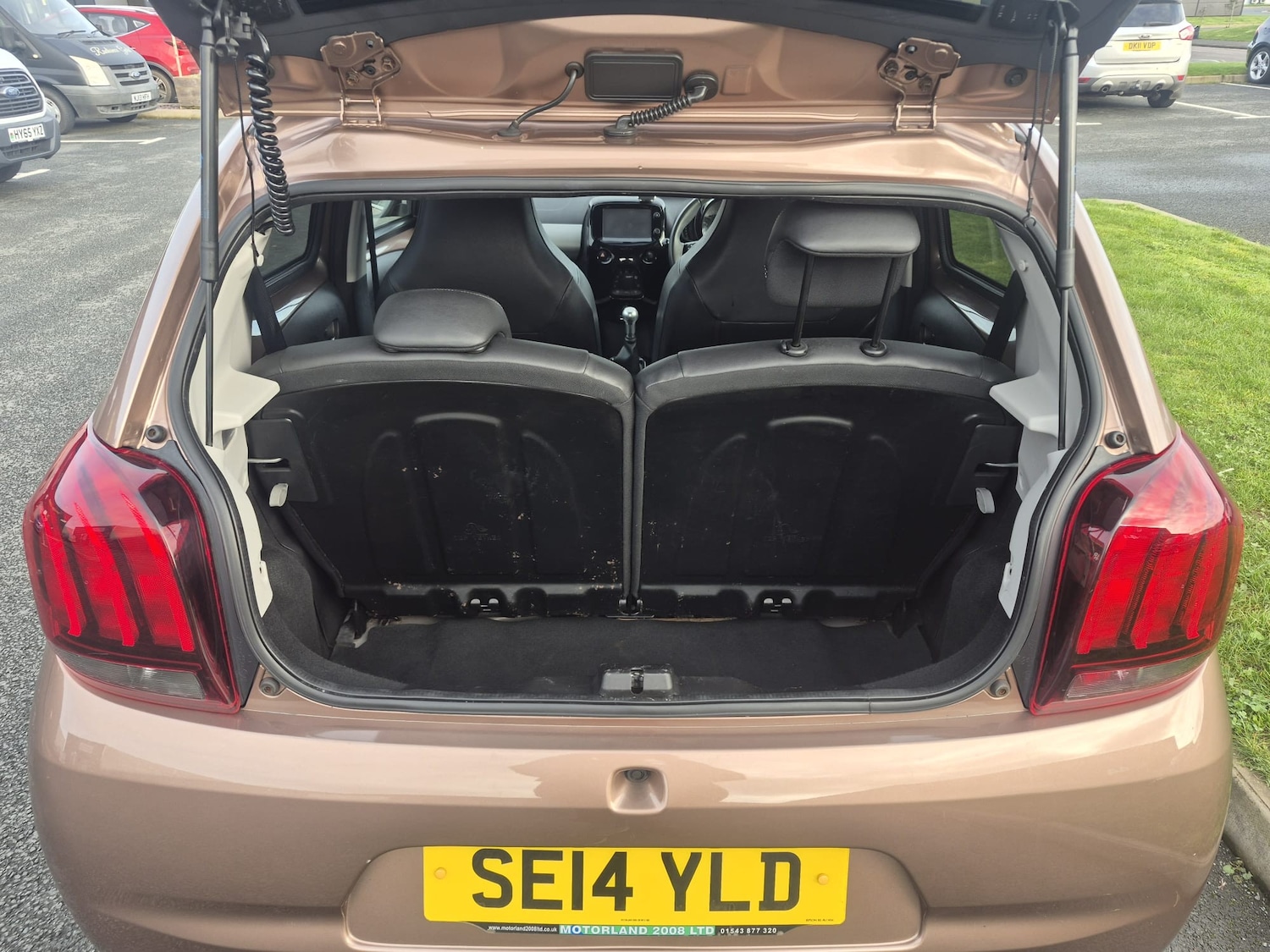 Used Peugeot 108 2014 for sale - 78144154: Photo 12