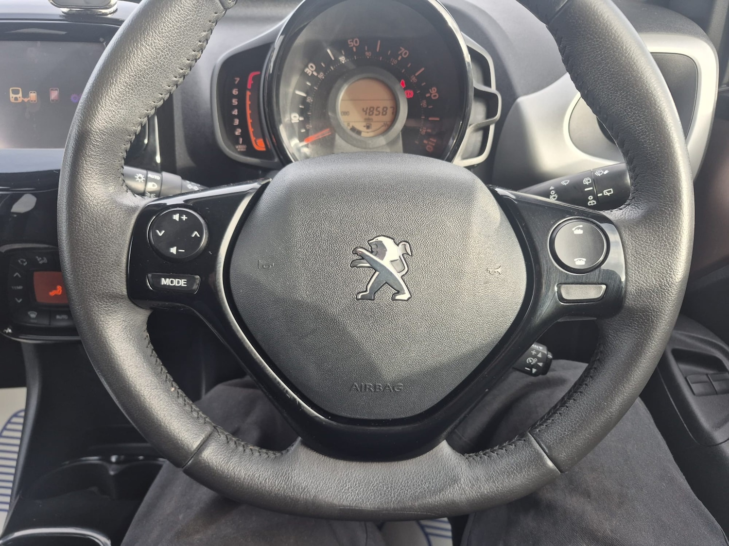 Used Peugeot 108 2014 for sale - 78144154: Photo 17