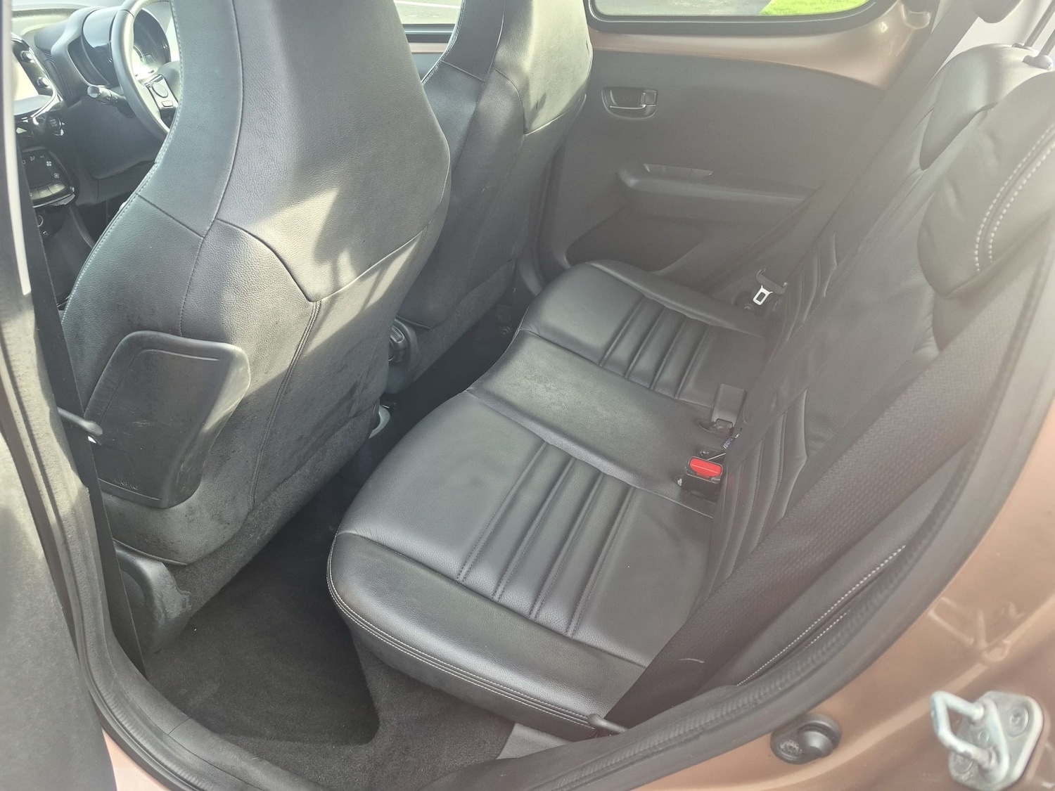 Used Peugeot 108 2014 for sale - 78144154: Photo 23