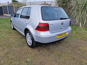 Used Volkswagen Golf 1999 for sale - 77072151: Photo