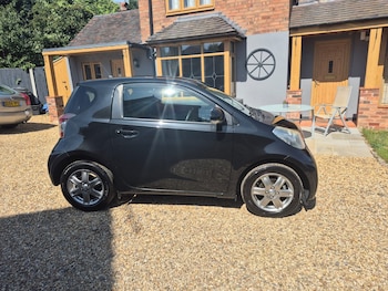 Used Toyota IQ 2012 for sale - 75216353: Photo