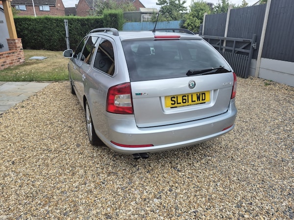 Used Skoda Octavia 2011 for sale - 75586892: Photo 9