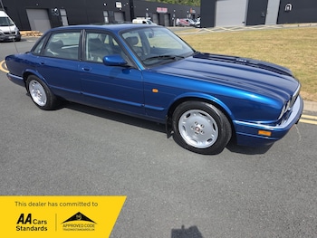 Used Jaguar XJ 1996 for sale - 79143231: Photo