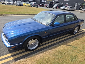 Used Jaguar XJ 1996 for sale - 79143231: Photo