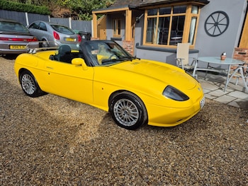 1997 (P) - 1.8 16v Convertible 2dr Petrol Manual (LHD) 130 bhp)