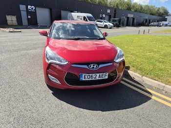 Used Hyundai Veloster 2012 for sale - 78888863: Photo