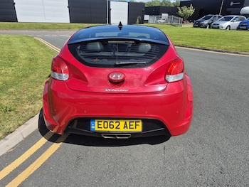 Used Hyundai Veloster 2012 for sale - 78888863: Photo