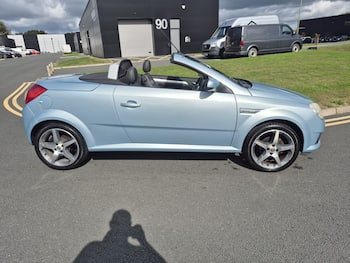 Used Vauxhall Tigra 2008 for sale - 79872440: Photo